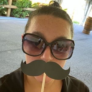 Meet your Posher, Krysta